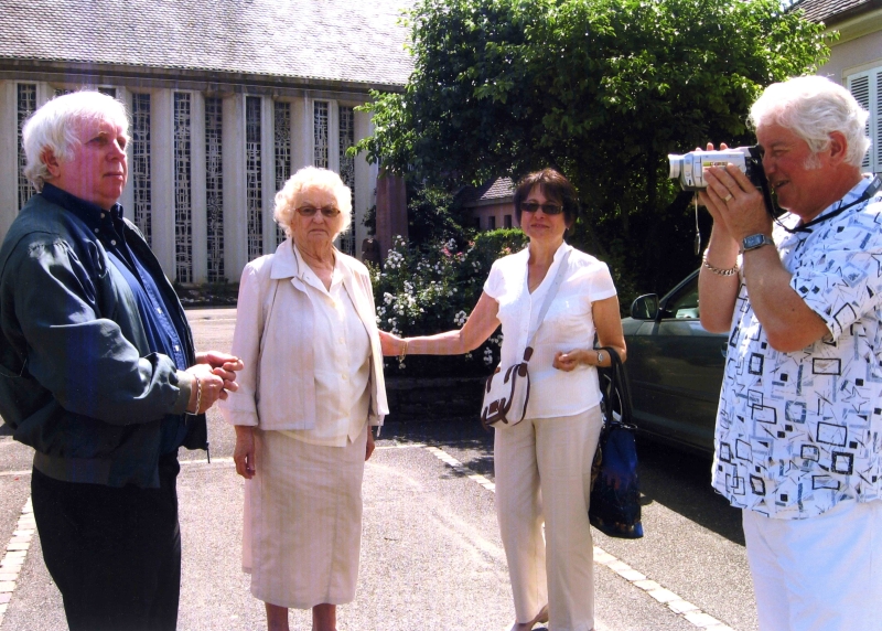 Jeannette Scherrer avec ses neveux et nice